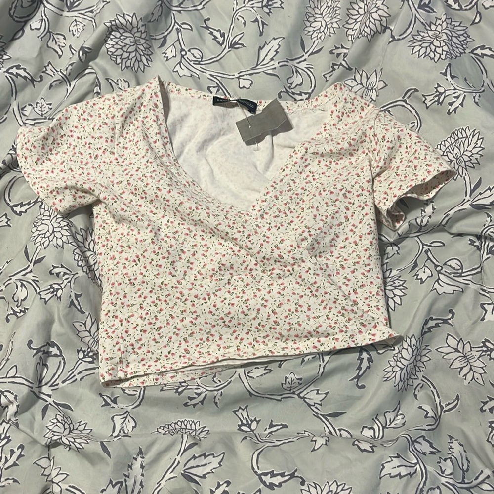 Brandy Melville top